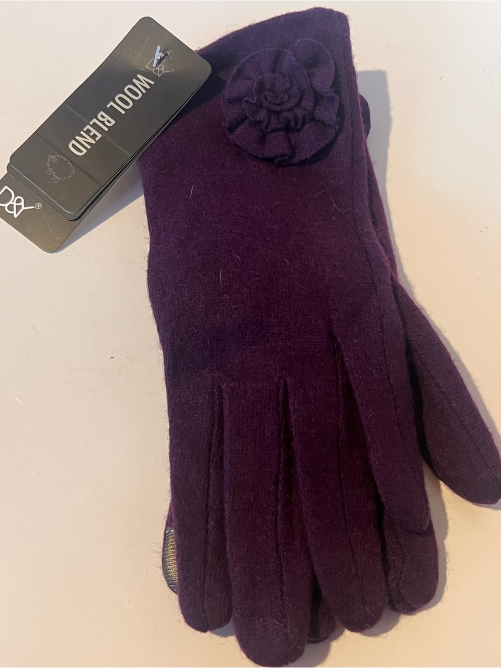 100%wool gloves by David and Young